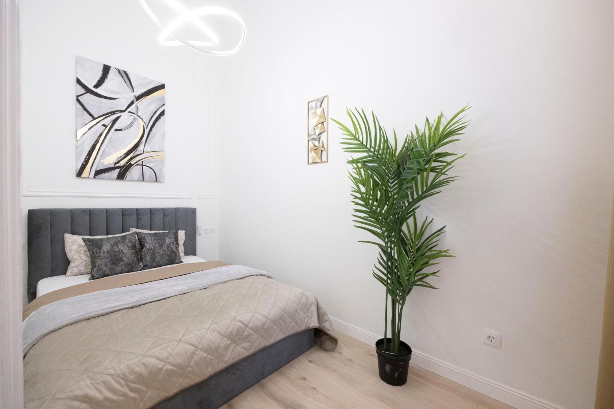 Exclusive & Prestigious Central Residence W/ Balcony Budapest Exteriör bild